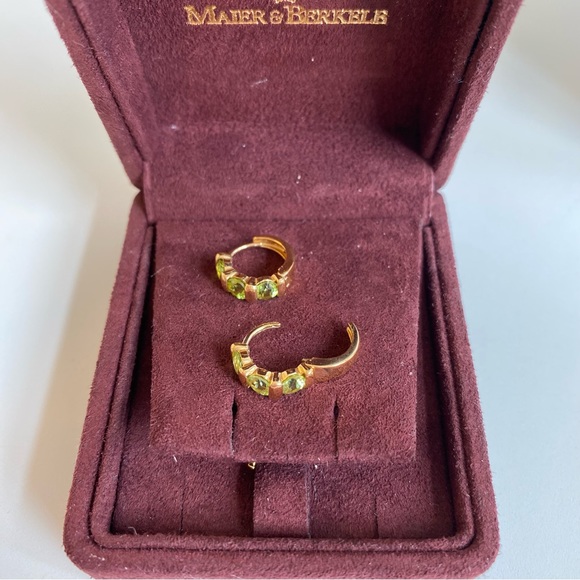 NWOT new Gold Huggies, 14K Gold Earrings w/ Peridot. Can be worn 2 ways. - Picture 3 of 13